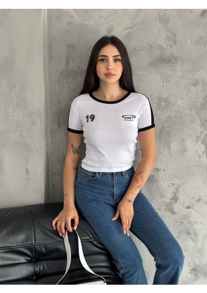 Chicago Yazılı Baskılı Bisiklet Yaka Kısa Kollu Kadın Crop T-Shirt