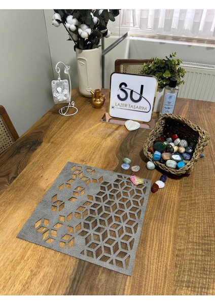 Şık Suni Deri Peçeteler - Masa Dekorasyonunuzu Tamamlayın fiyatları