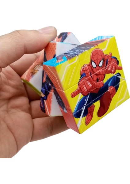 Dünyadan Hediyeler Sihirli Küp Yapboz Süper Kahramanlı Magic Cube 5.5 x 5.5cm No.4