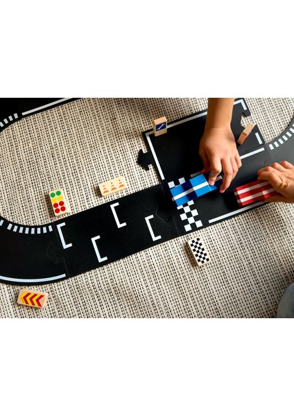 Waytoplay - Roadblocks Set Race Signs