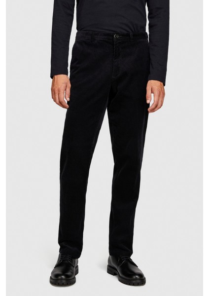 %100 Koton Slim Fit Fitilli Kadife Pantolon Erkek Siyah T-Shirt - 323A4SFRSF03D indirimleri