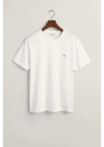 Erkek Beyaz Regular Fit Bisiklet Yaka Logolu T-Shirt indirimleri