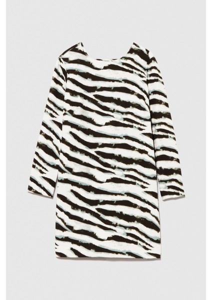 Desenli Arkası V Yaka Uzun Kollu Elbise Kadın Beyaz T-Shirt - 323A4KHJLV04T fiyatları