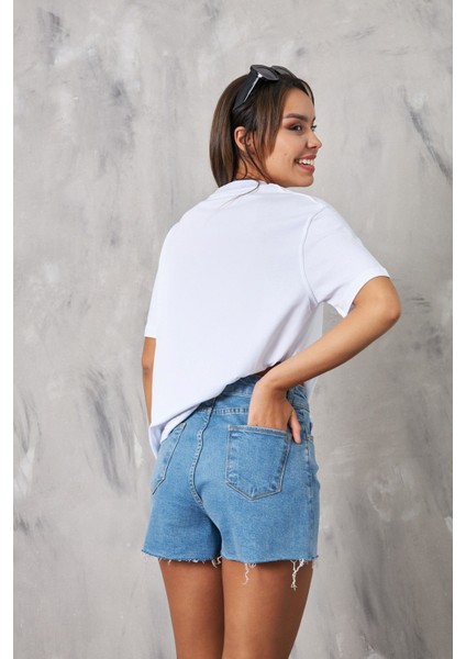 Cherries Yazılı Kiraz Tasarım Baskılı Beyaz Kadın T-Shirt modelleri