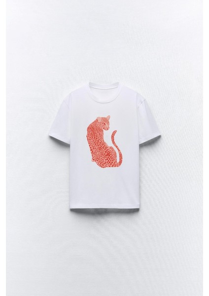 Leopar Tasarım Baskılı Beyaz Kadın T-Shirt fırsatları