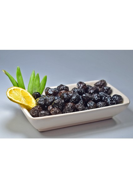Az Tuzlu Kuru Sele Siyah Zeytin 900 gr