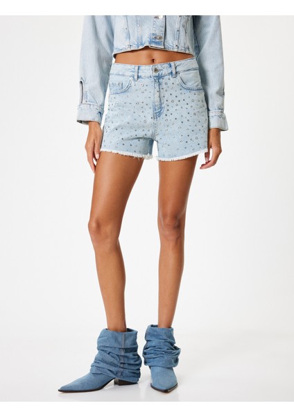 Mini Kot Şort Taş Detaylı Püsküllü Paça Düğmeli Rahat Kalıp modelleri