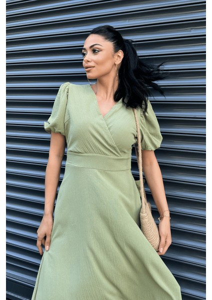 Keten Kumaş Kruvaze Yaka Midi Elbise - Yeşil fırsatları