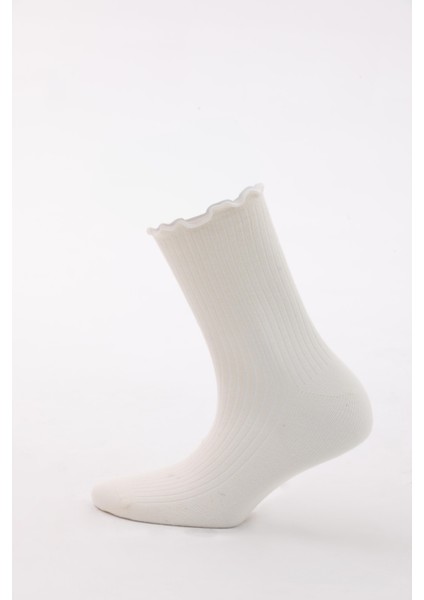 Kadın Ekru Renkli Bileği Fırfırlı Soket Çorap
