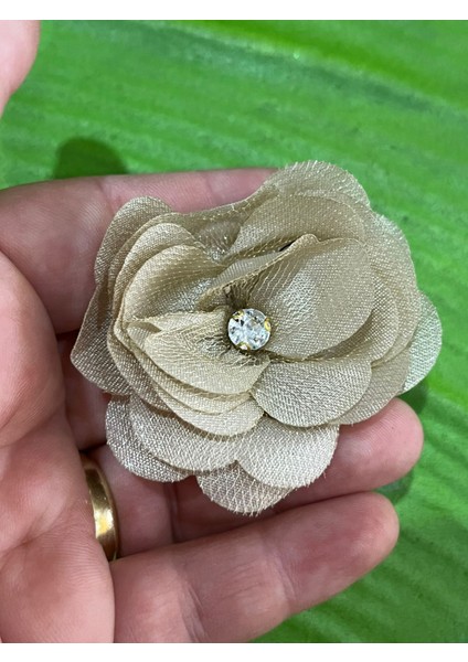 Süt Kahve Çiçek Broş Yaka Iğnesi 5x5 cm
