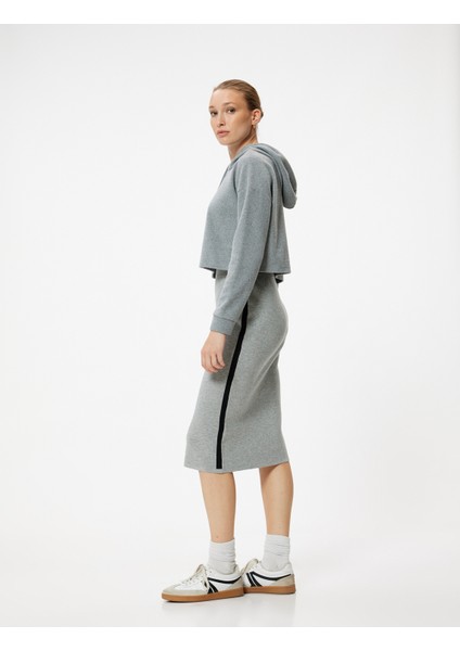 Midi Boy Triko Kalem Etek Yanları Şerit Detaylı Standart Bel fiyatları