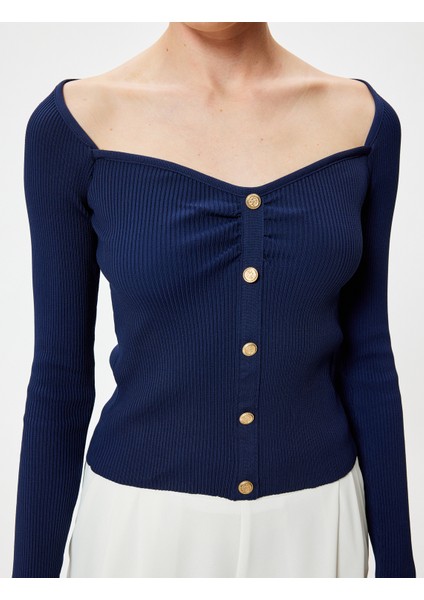 Kalp Yaka Triko Kazak Gold Düğme Detaylı Uzun Kollu indirimleri