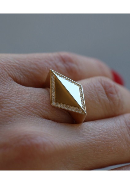 14 Ayar Altın Prizma Yüzük