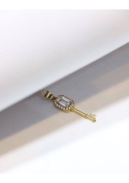 14 Ayar Altın Baget Taşlı Anahtar Kolye Ucu fiyatları