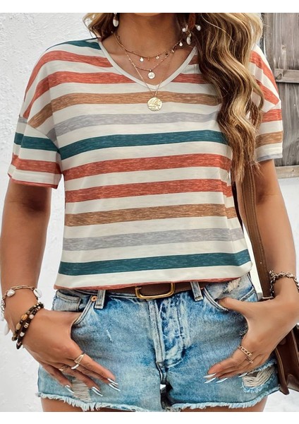 Kadın Kısa Kollu V Yaka Çizgili Süprem T-Shirt indirimleri