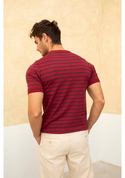 Erkek Bordo Kısa Kollu Fitilli Akrilik-Pamuk Karışımlı Triko T-Shirt