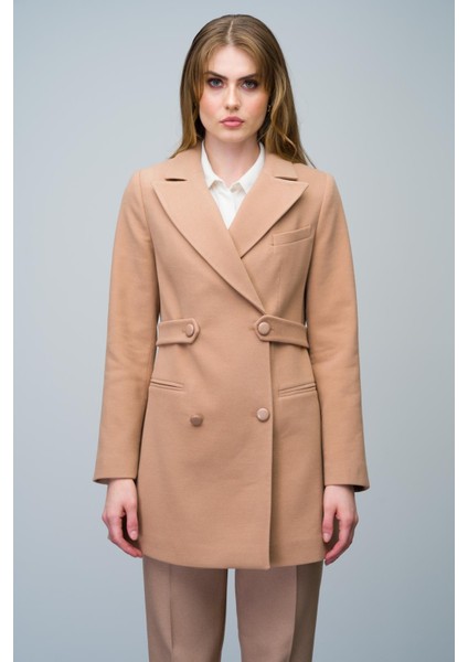 Kemer Detaylı Kruvaze Kısa Kaban Kamel 3017 modelleri