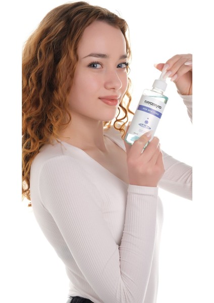 Aleo Vera Özlü Temizleyi Sıkılaştırıcı Tonik 200 ml ve Yoğun Nemlendirici Vücut Peelingi 150 ml