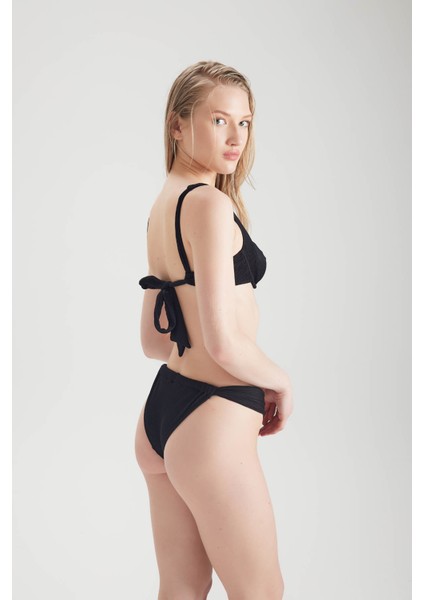 Balenli Bikini Takımı fırsatları