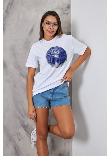 Disko Topu Tasarım Baskılı Beyaz Kadın T-Shirt