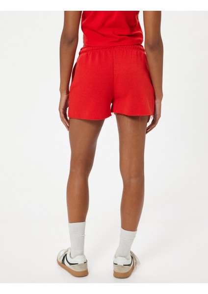 Mini Şort Beli Bağcıklı Slogan Işlemeli Kesik Paça Slim Fit Cep Detaylı fırsatları