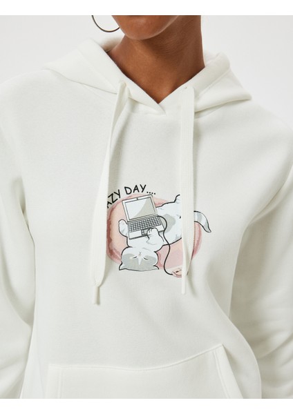 Oversize Kapüşonlu Sweatshirt Kanguru Cep Detaylı Baskılı Şardonlu indirimleri