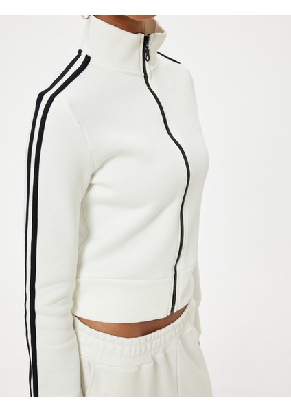 Fermuarlı Crop Sweatshirt Biyeli Dik Yaka Şardonlu indirimleri
