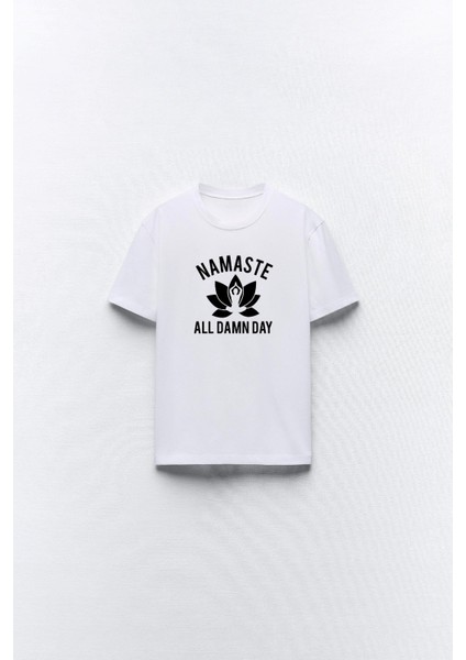 Namaste All Damn Day Yazılı Yoga Tasarım Baskılı Beyaz Kadın T-Shirt fiyatları