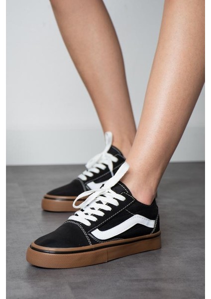 Siyah (Kahve Taban) Günlük Kadın Sneakers fırsatları