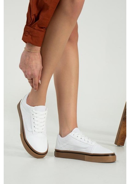 Beyaz Kadın Sneaker Suni Deri Kahve Taban Düz Topuklu modelleri