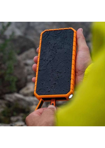 XR202 Xtreme Rugged 35W 20.000 Mah Dış Mekan El Fenerli Su Geçirmez Hızlı Şarj 3.0 Powerbank