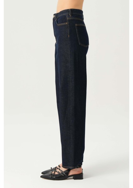 Ariana Koyu Mavi Yüksek Bel Patı Fermuarlı Mom Jean Pantolon C 4525-181 modelleri