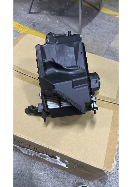 Nissan X-Trail T32 Hava Filtre Kutusu 2017-2019 16500-7FV0A