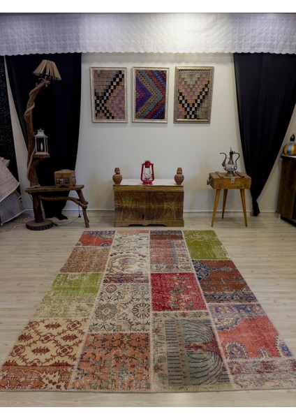 Eşsiz Klasik Gereçk Özel Patchwork Halı 162 x 233 cm 4053