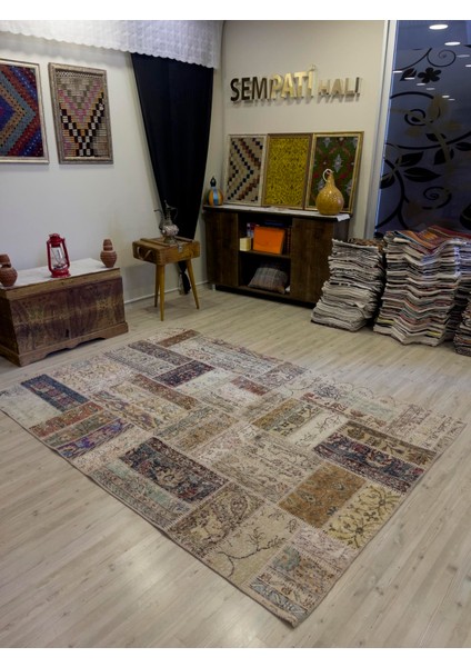 Eşsiz Klasik Gereçk Özel Patchwork Halı 161 x 233 cm 4056