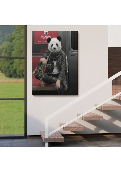 Gerçek Metroda Panda Başlı Insan Kanvas TABLO-5228 fırsatları