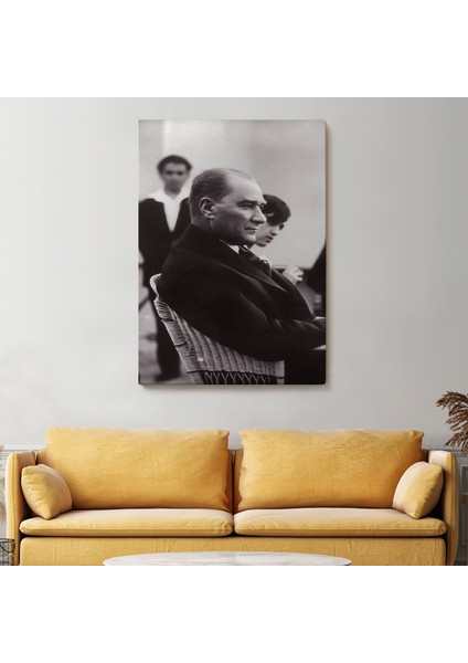 Iskembe'de Oturan Mustafa Kemal Atatürk TABLOSU-6315 fiyatları