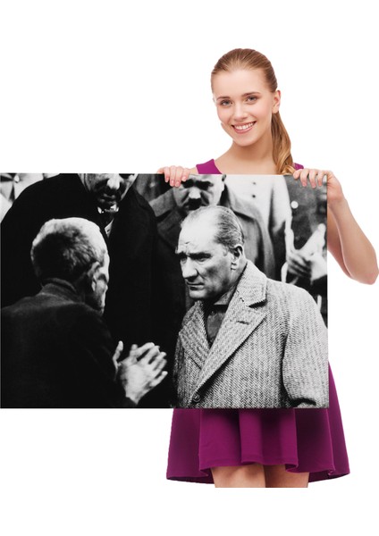 Atatürk Portre Tablosu Mustafa Kemal Atatürk Dikdörtgen Dekoratif Kanvas TABLO-FV-147