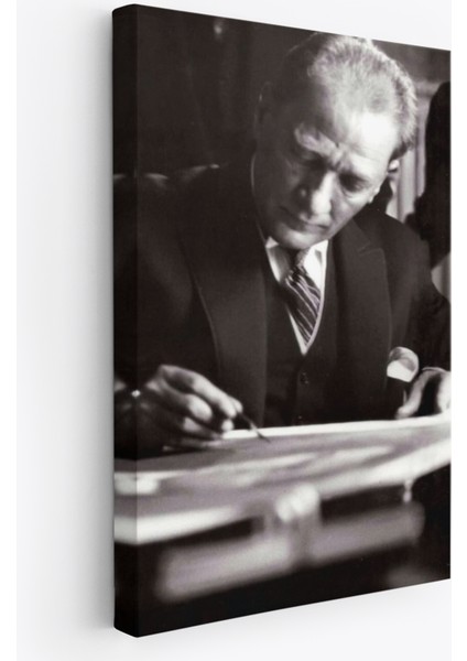 Atatürk Portre Tablosu Mustafa Kemal Atatürk Dikdörtgen Dekoratif Kanvas TABLO-FB-126