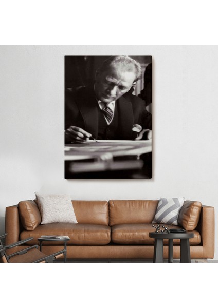 Atatürk Portre Tablosu Mustafa Kemal Atatürk Dikdörtgen Dekoratif Kanvas TABLO-FB-126
