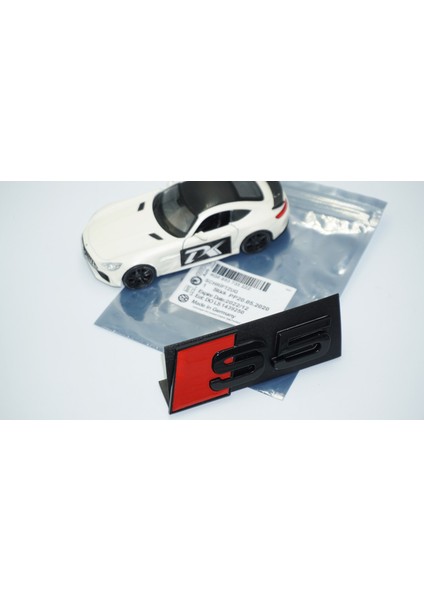 S5 Siyah Kırmızı 3D Ön Panjur Logo Audi Ile Uyumlu fırsatları