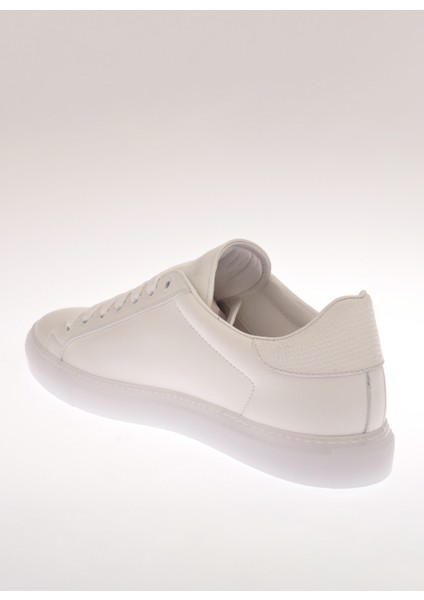 Beyaz Kadın Sneaker 22406 A indirimleri