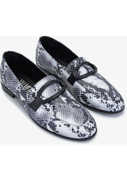Kadın Siyah Yılan Deri Loafer Ayakkabı 824 3405 Bn Ayk Sk23/24 fiyatları