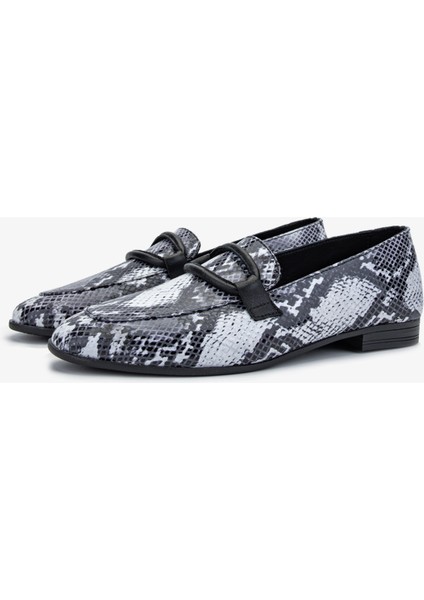Kadın Siyah Yılan Deri Loafer Ayakkabı 824 3405 Bn Ayk Sk23/24 fırsatları
