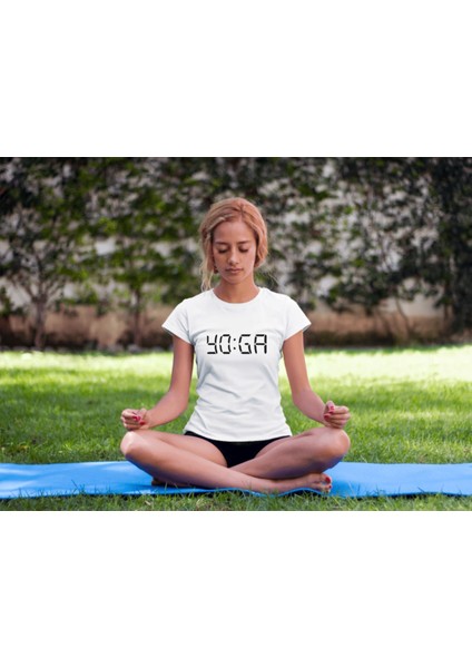 Yoga Yazı Baskılı Beyaz Kadın T-Shirt