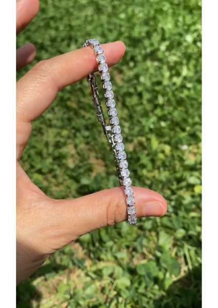 Gümüş / Siver Renk Baget Zirkon Taşlı 3 mm Çelik Suyolu Bileklik