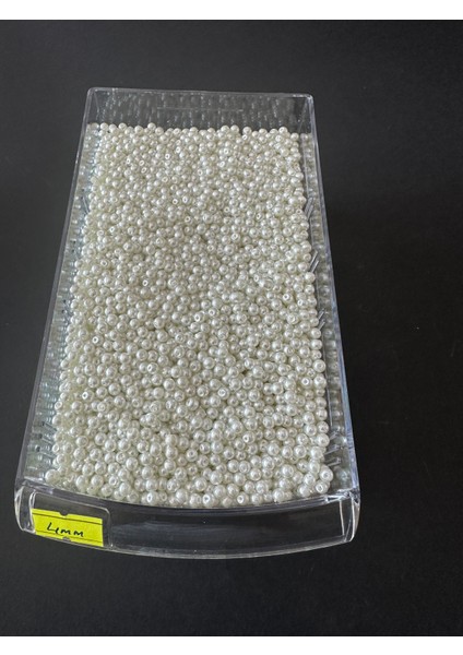 Beyaz Renk Cam Inci Boncuk 4 mm