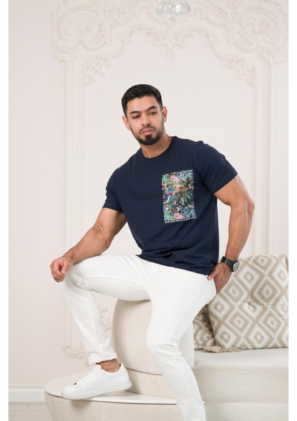 Bisiklet Yaka Önü Baskılı Pamuklu Likralı Basic Regular Fit T-Shirt