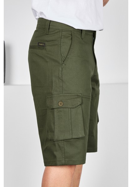 Erkek Kargo Cepli Gabardin Şort fırsatları