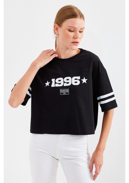 4322 Baskılı Oversize Basic Tişört - Siyah fırsatları